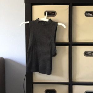 Turtle neck crop top